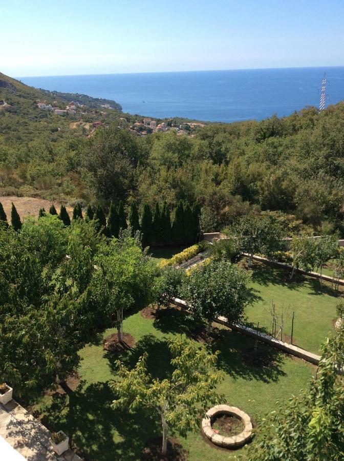 Vila Djordje Apartment Sveti Stefan Luaran gambar