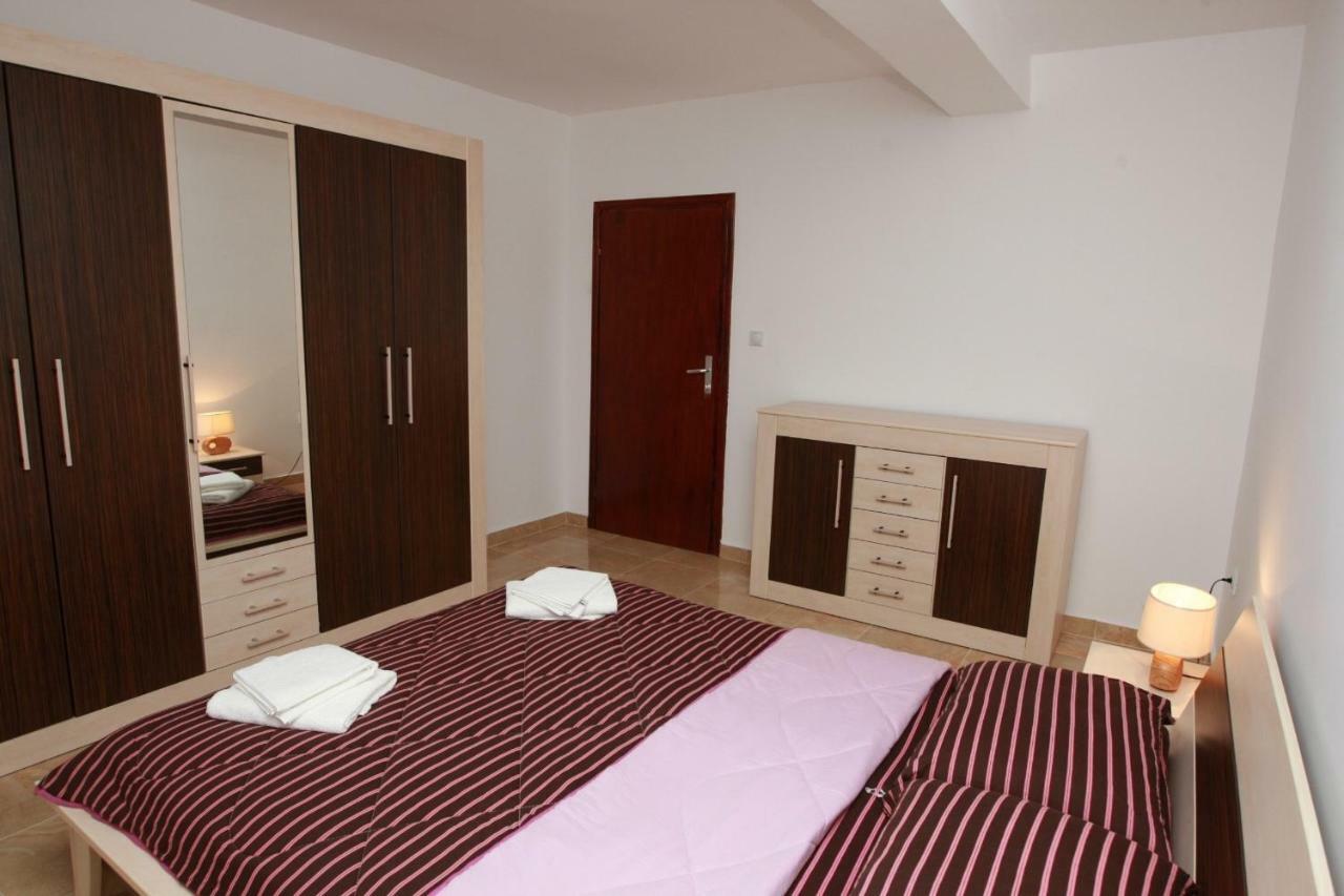 Vila Djordje Apartment Sveti Stefan Luaran gambar
