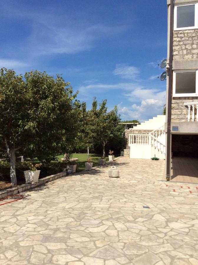 Vila Djordje Apartment Sveti Stefan Luaran gambar